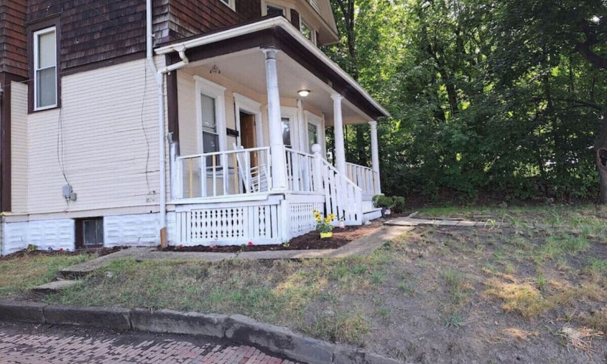 Photo of Outdoor in Akron