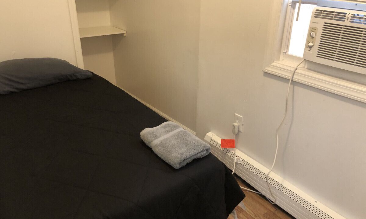 Photo of Bedroom in Elizabeth