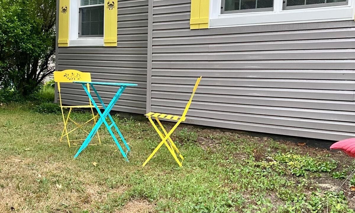 Photo of Outdoor in Issue