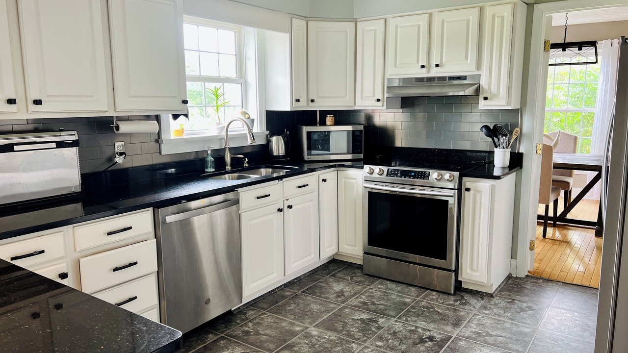 Photo of Kitchen in Stormstown