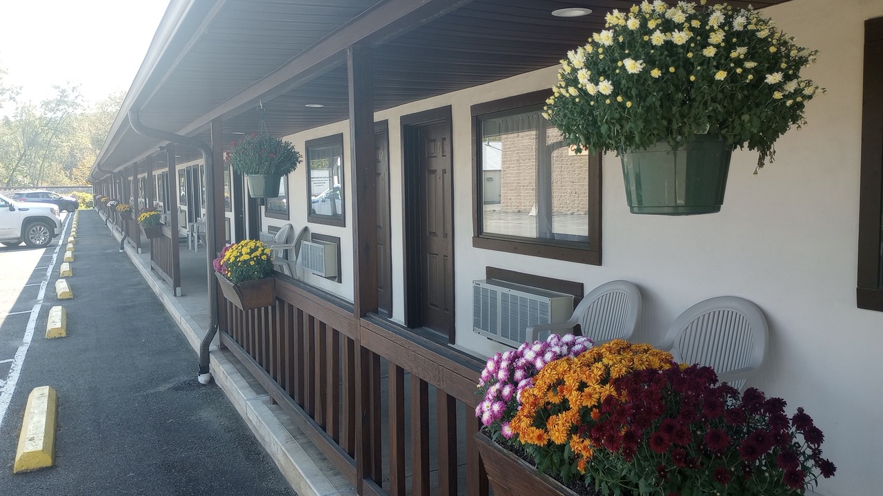 Photo of Outdoor in Hancock