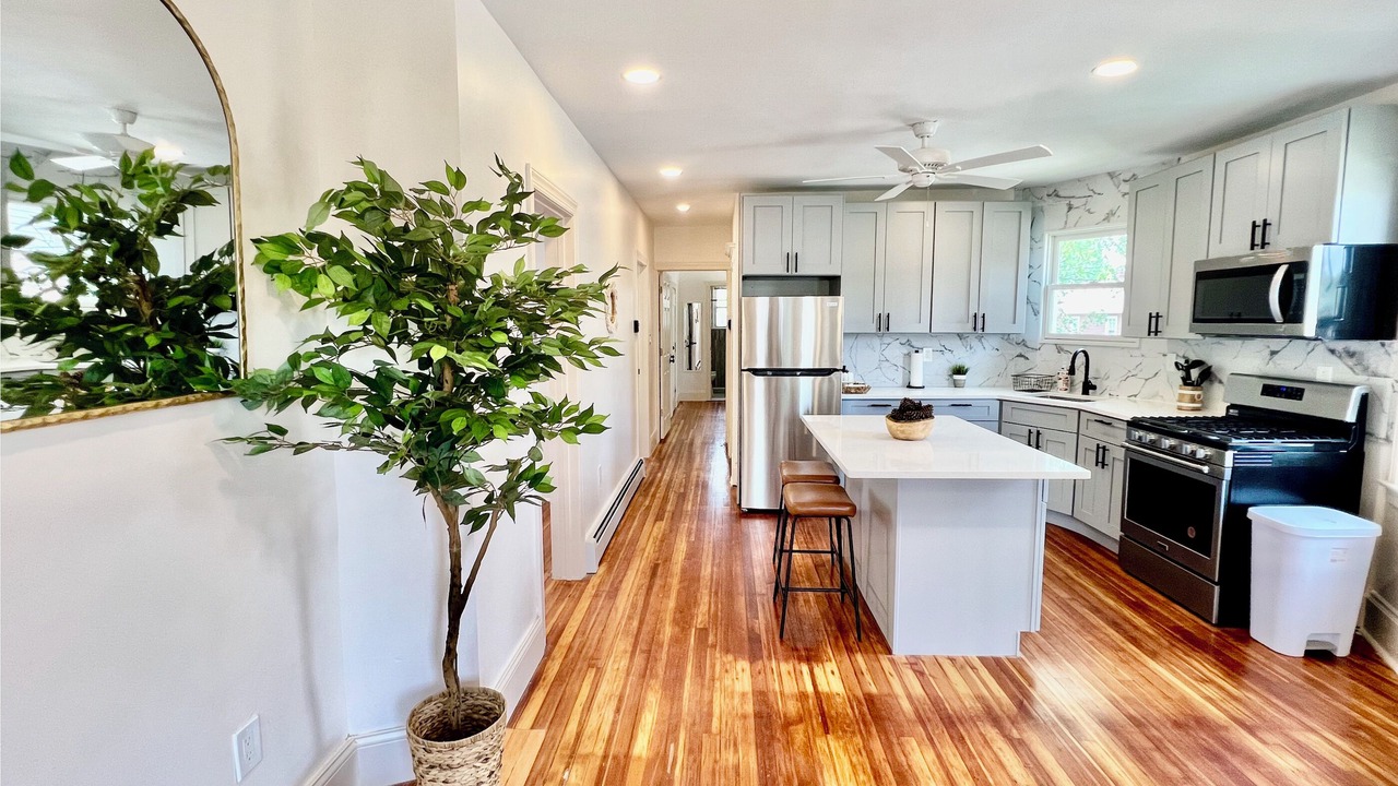 Photo of Kitchen in Castleton Corners