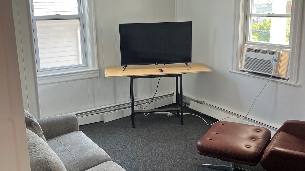 Photo of Livingroom in North End