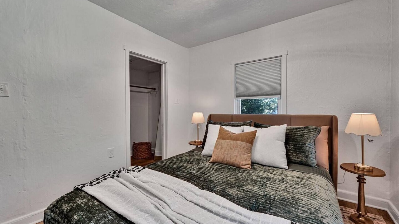 Photo of Bedroom in Parkesburg