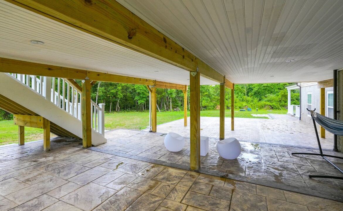 Photo of Patio Balcony in Centreville