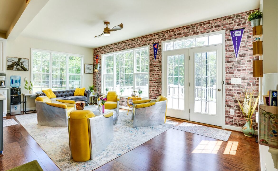 Photo of Livingroom in Centreville
