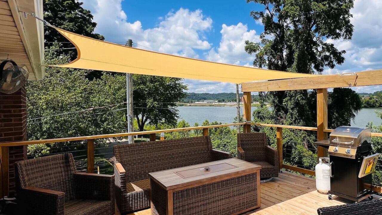 Photo of Outdoor in Russell