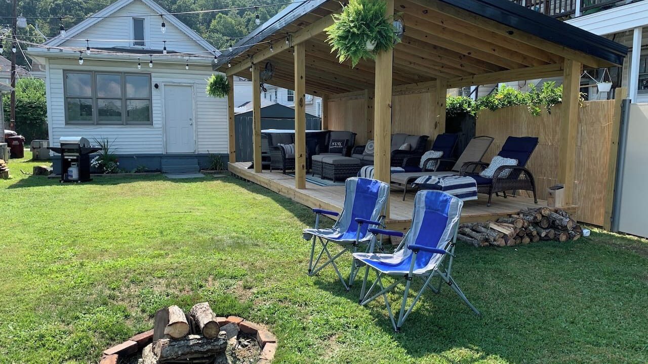 Photo of Outdoor in Russell