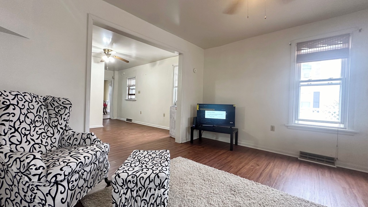 Photo of Livingroom in Danville