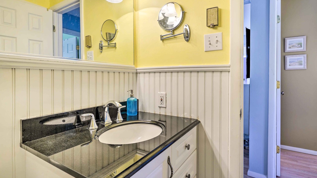 Photo of Bathroom in Village Green