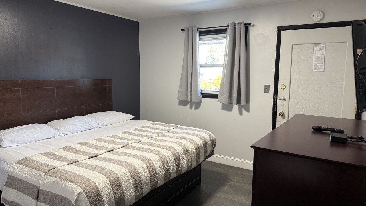 Photo of Bedroom in Mays Landing