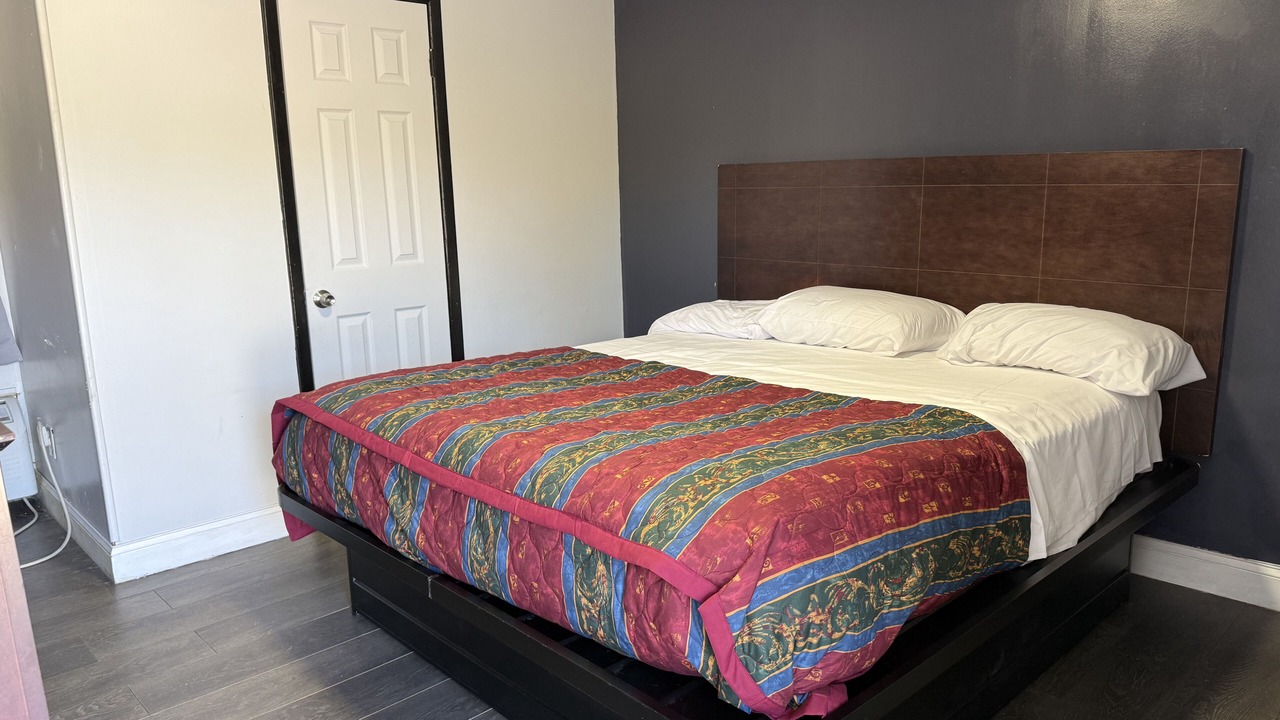 Photo of Bedroom in Mays Landing