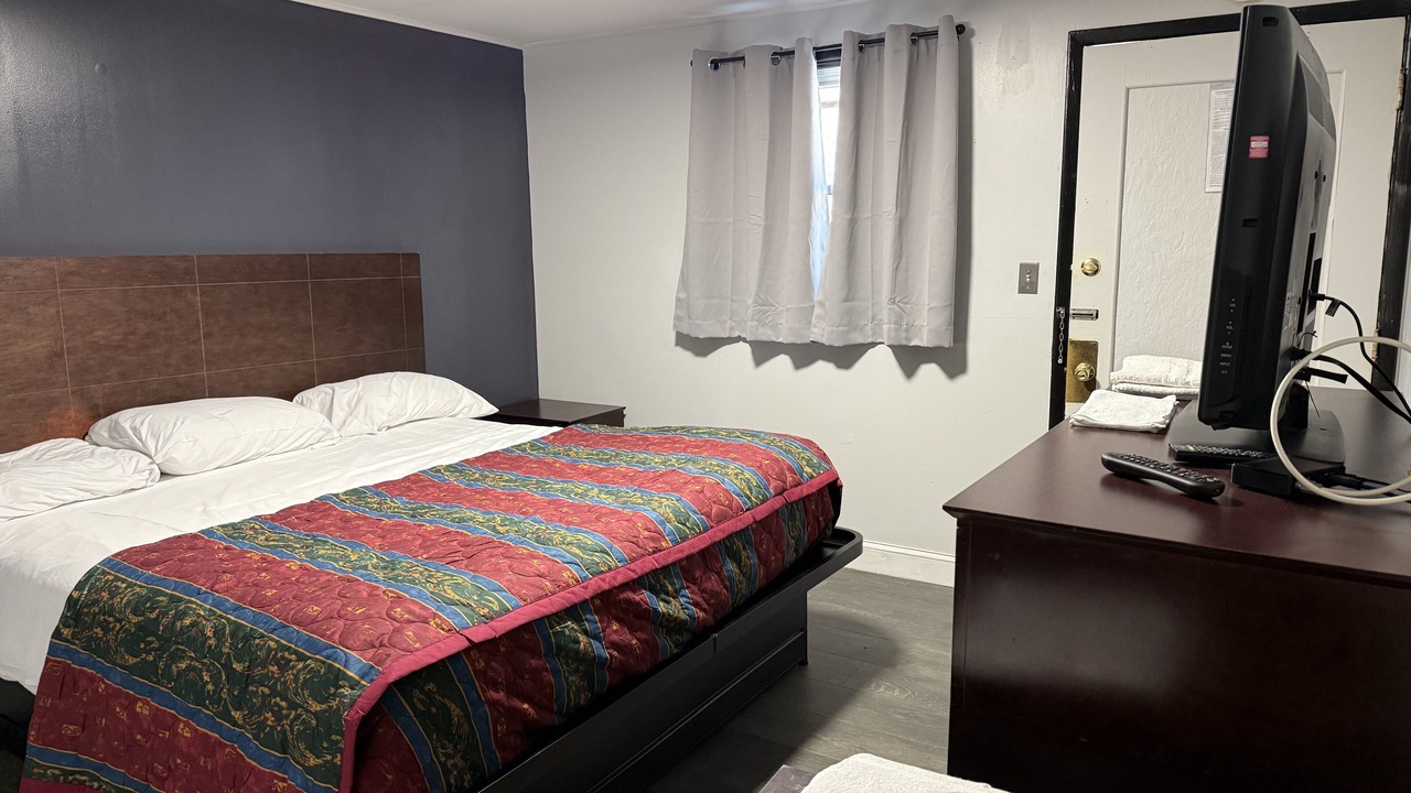 Photo of Bedroom in Mays Landing