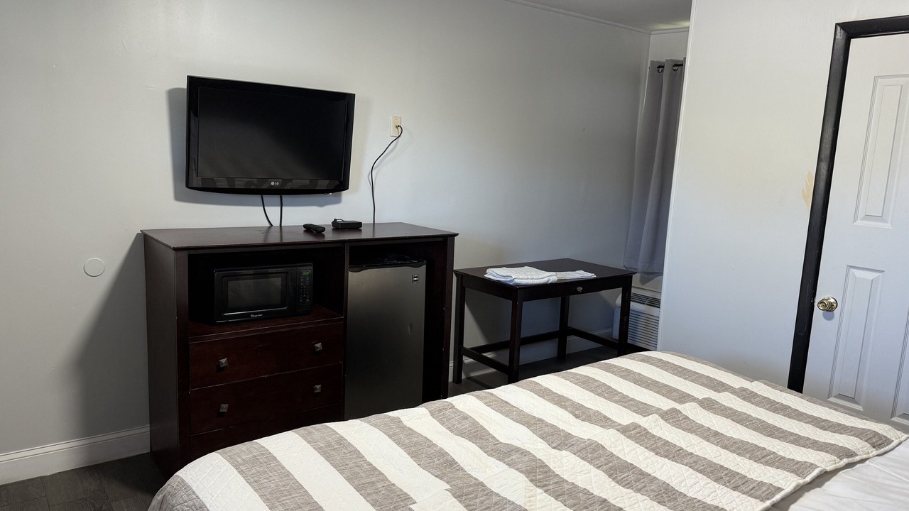 Photo of Bedroom in Mays Landing