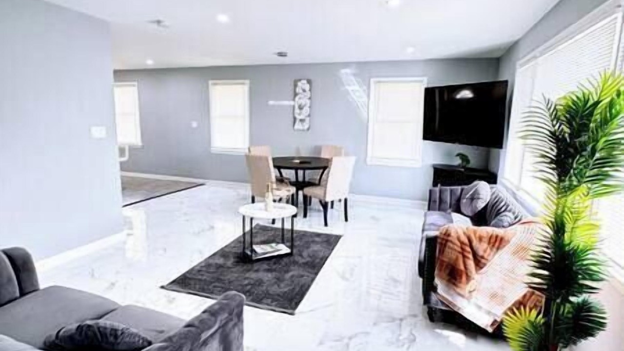 Photo of Livingroom in Landover