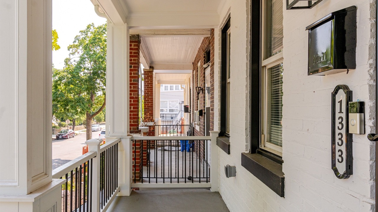 Photo of Outdoor in Capitol Hill