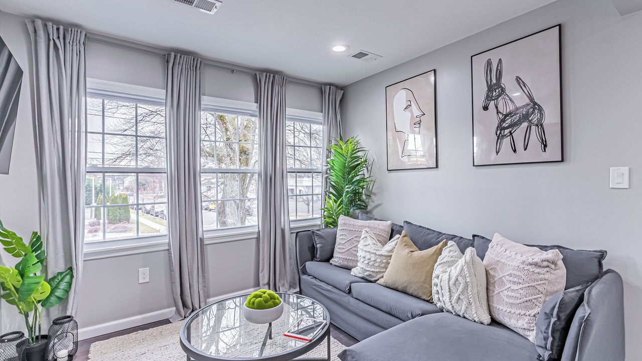 Photo of Livingroom in Scotch Plains