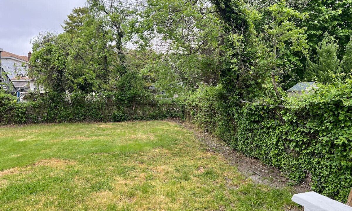 Photo of Outdoor in Pleasantville