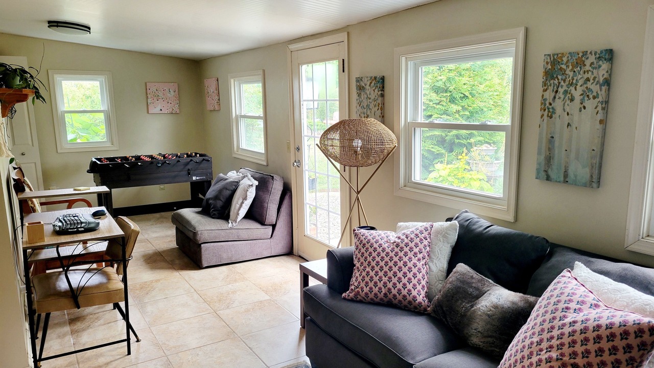 Photo of Livingroom in Palmyra