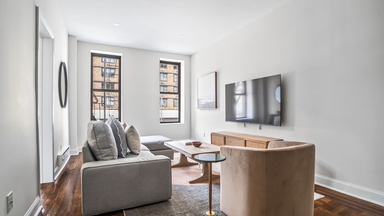 Photo of Livingroom in Rose Hill