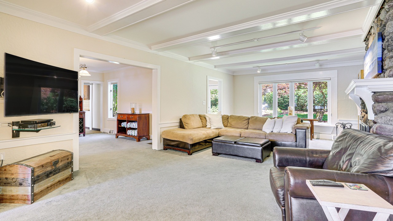 Photo of Livingroom in West Milford