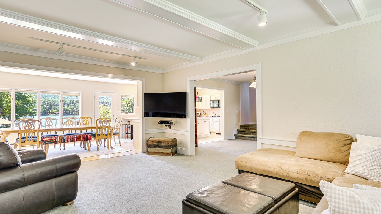 Photo of Livingroom in West Milford