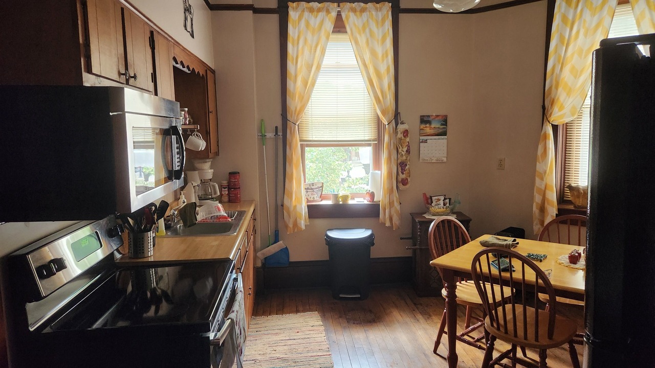 Photo of Kitchen in McConnelsville