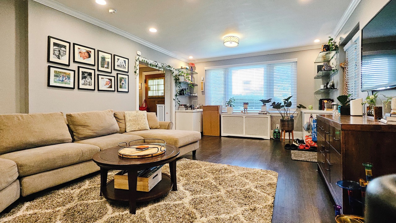 Photo of Livingroom in Bala-Cynwyd