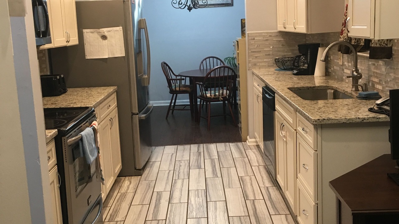 Photo of Kitchen in Clinton