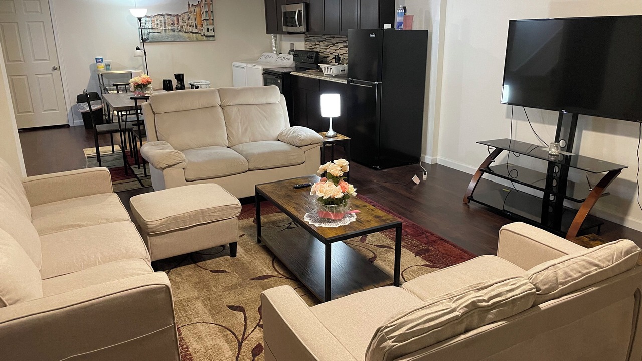 Photo of Livingroom in Hudson