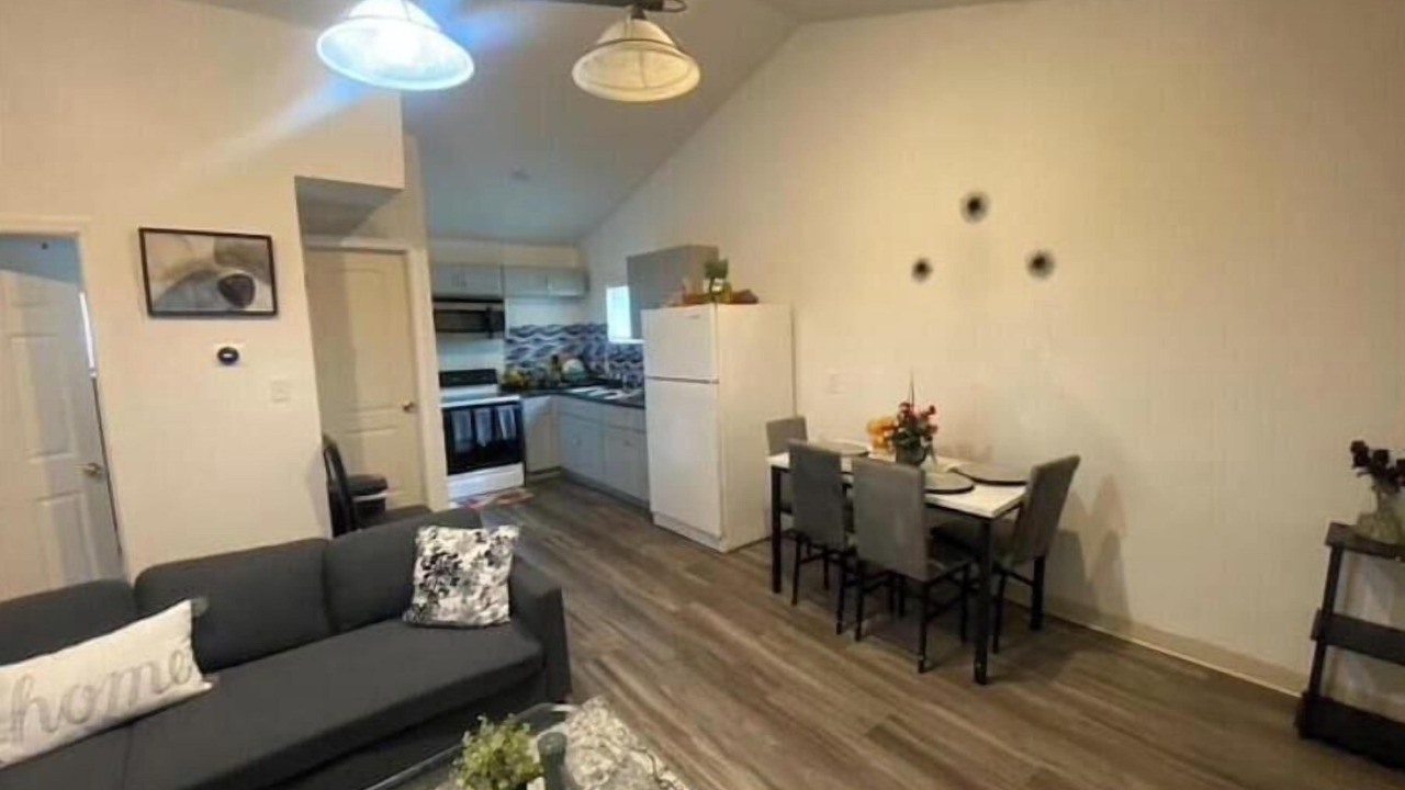 Photo of Livingroom in West Newton