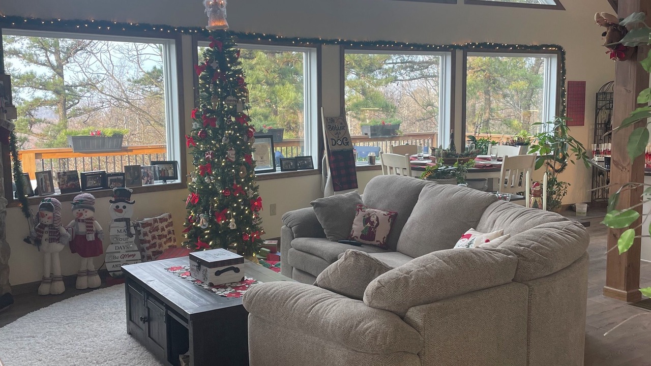 Photo of Livingroom in Sybertsville