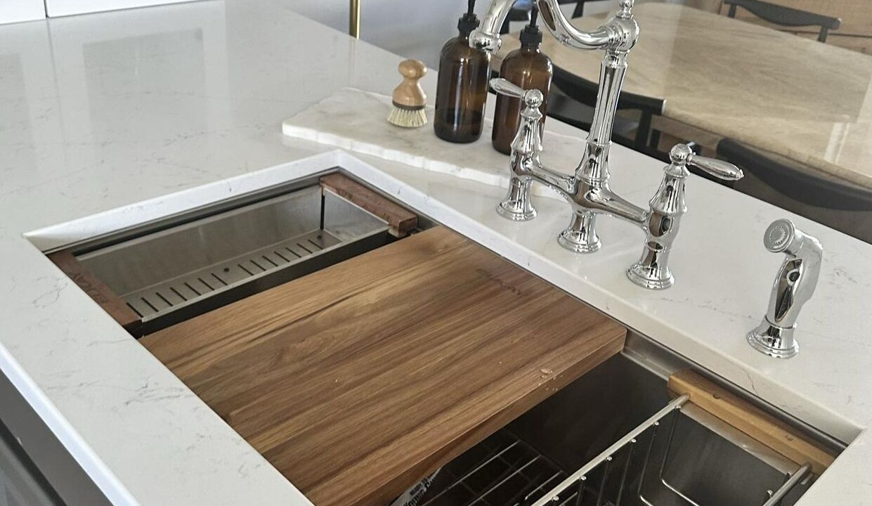 Photo of Kitchen in Summit Station