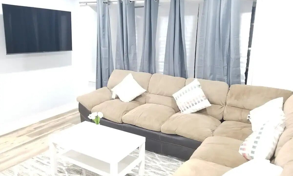 Photo of Livingroom in Seabrook