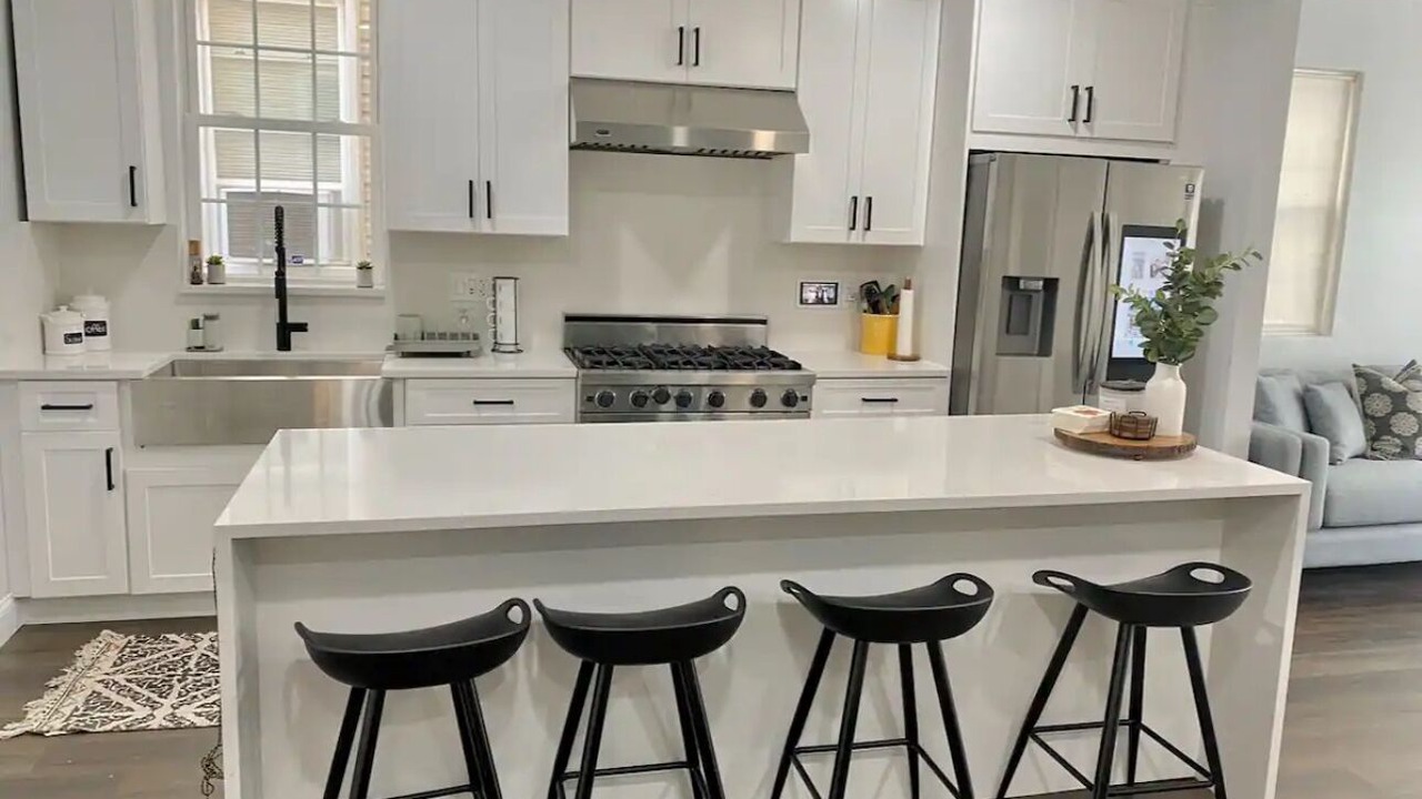 Photo of Kitchen in Elizabeth