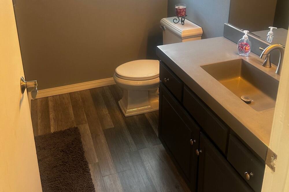 Photo of Bathroom in Akron