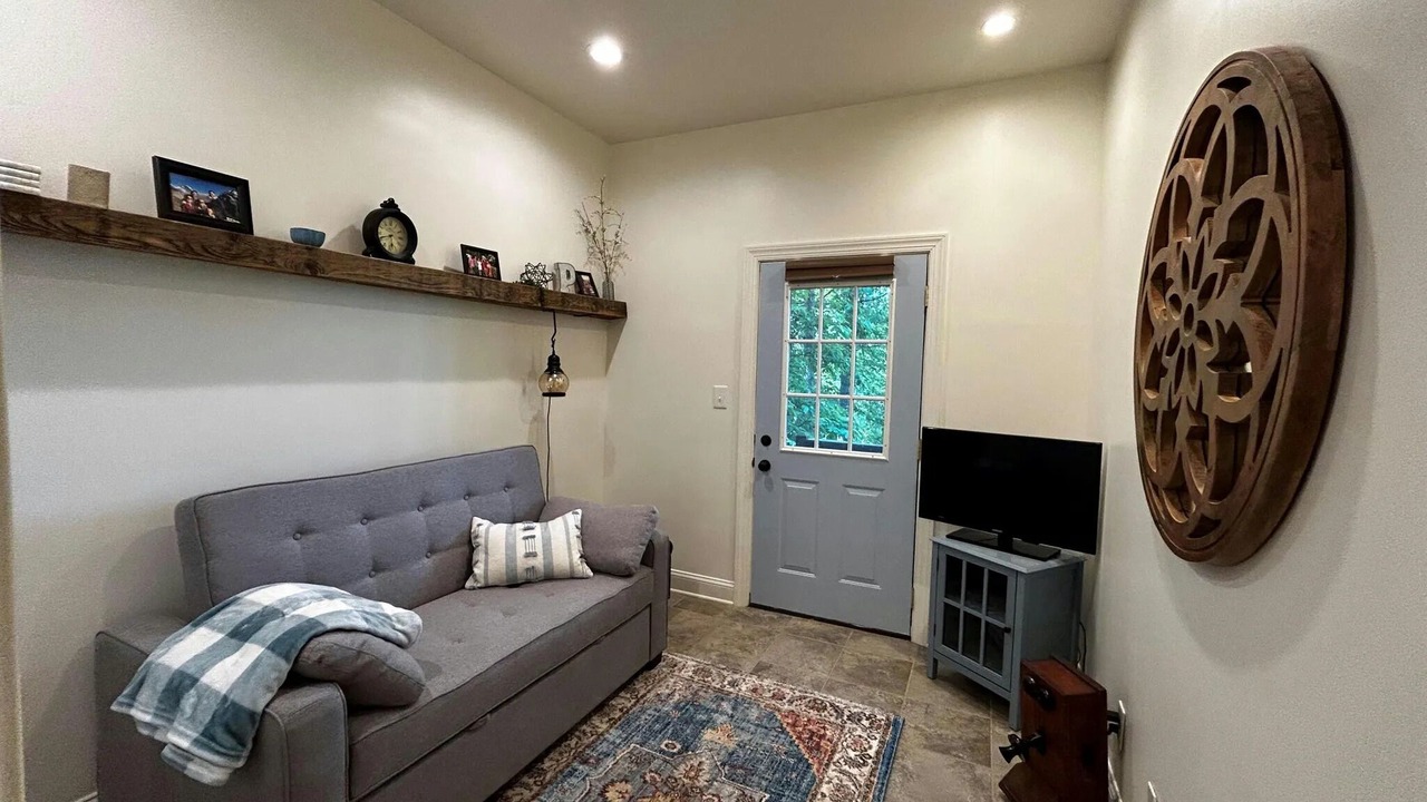 Photo of Livingroom in Caldwell