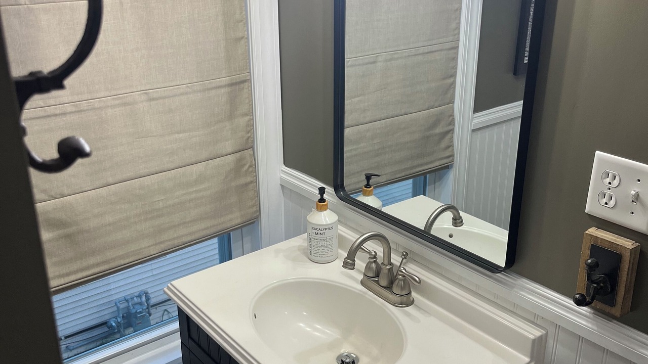 Photo of Bathroom in Palmyra