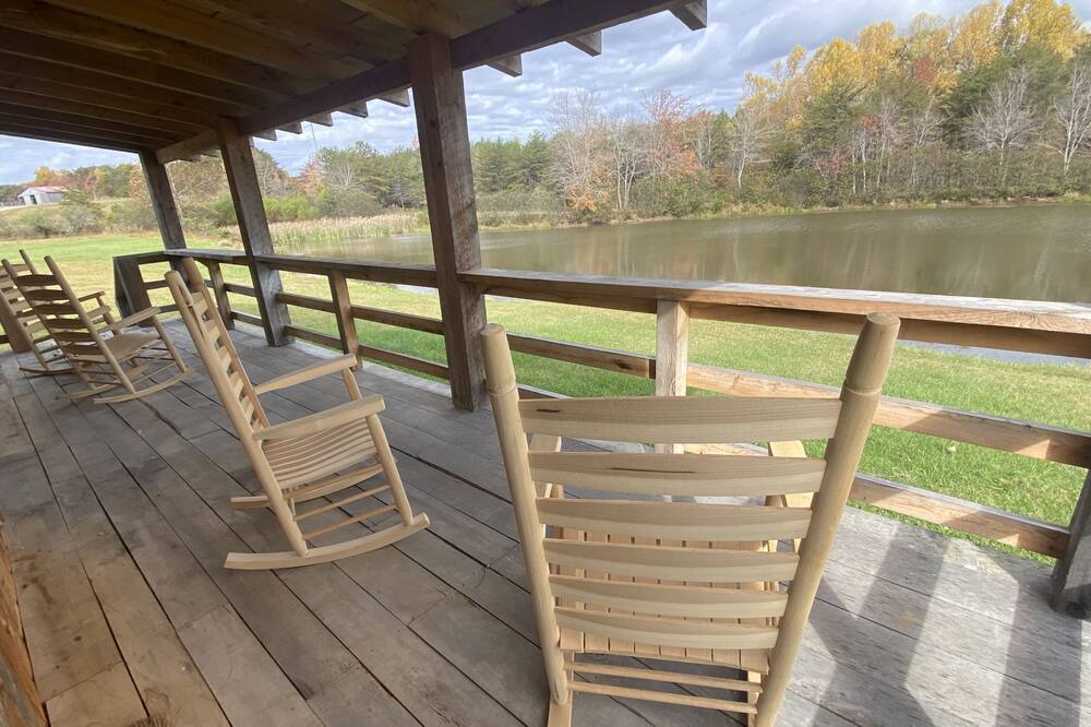 Photo of Outdoor in Jamestown