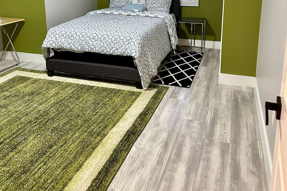 Photo of Bedroom in Newark