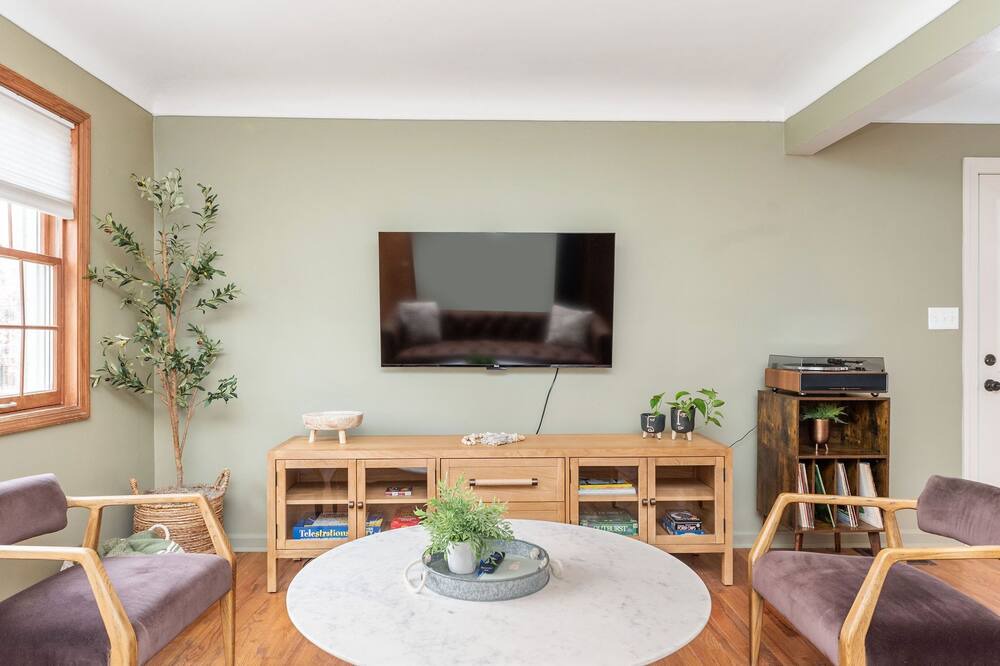 Photo of Livingroom in Mount Washington