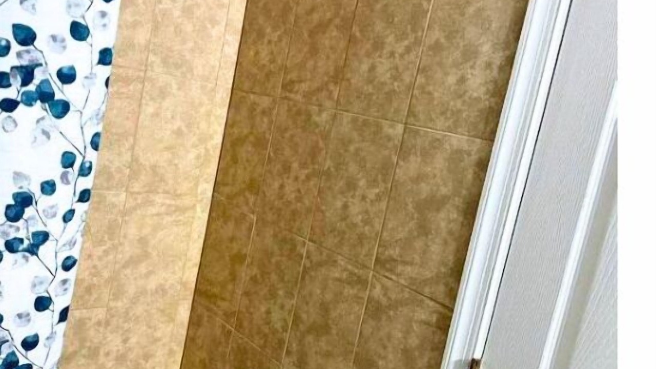 Photo of Bathroom in Newark