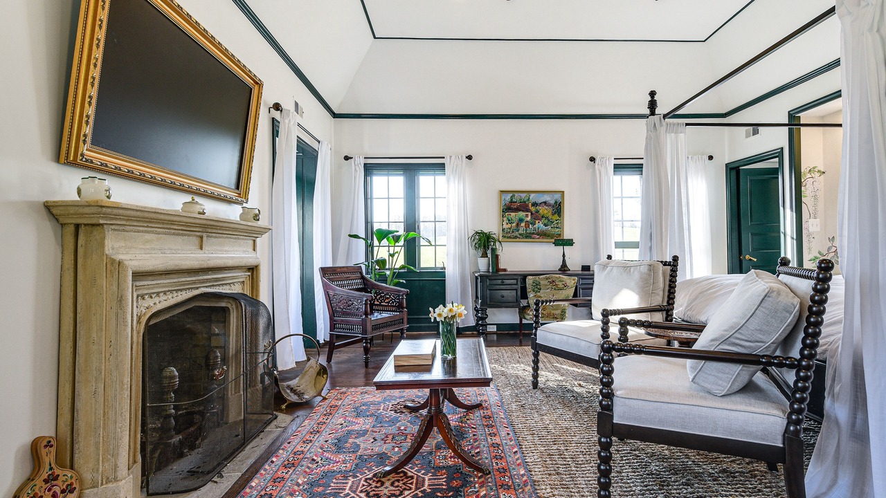 Photo of Livingroom in Butler