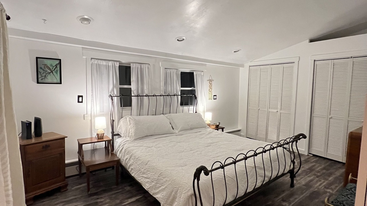 Photo of Bedroom in New Franklin