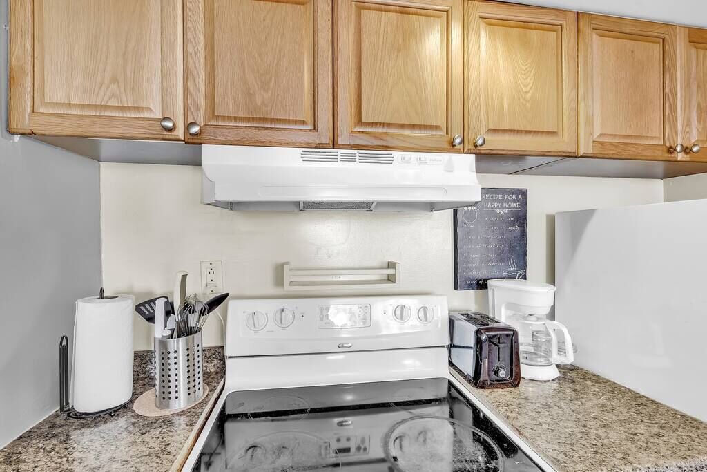Photo of Kitchen in Graduate Hospital