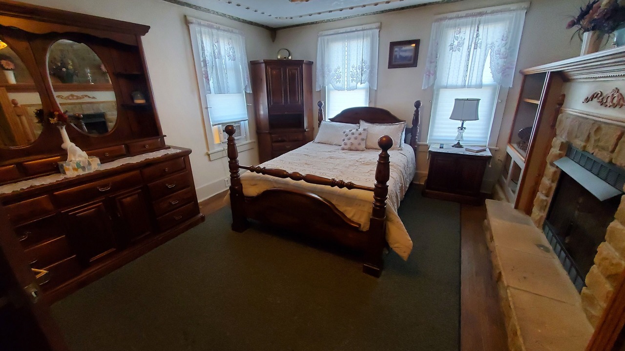 Photo of Bedroom in Patton