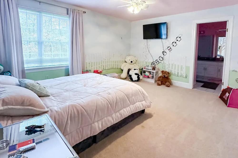 Photo of Bedroom in Medford