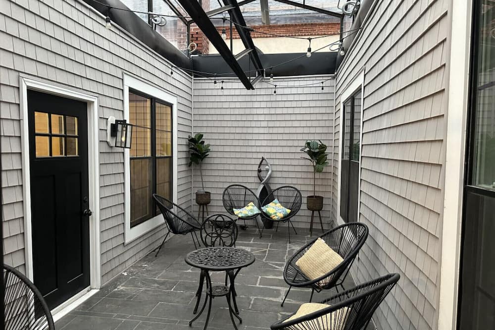 Photo of Outdoor in Federal Hill