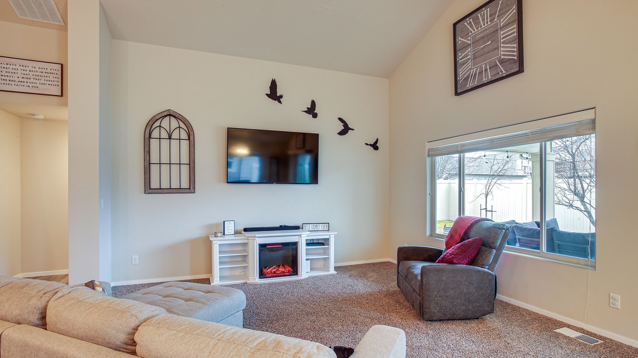 Photo of Livingroom in Liberty Lake