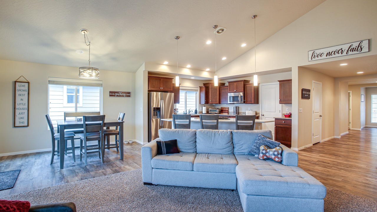 Photo of Livingroom in Liberty Lake
